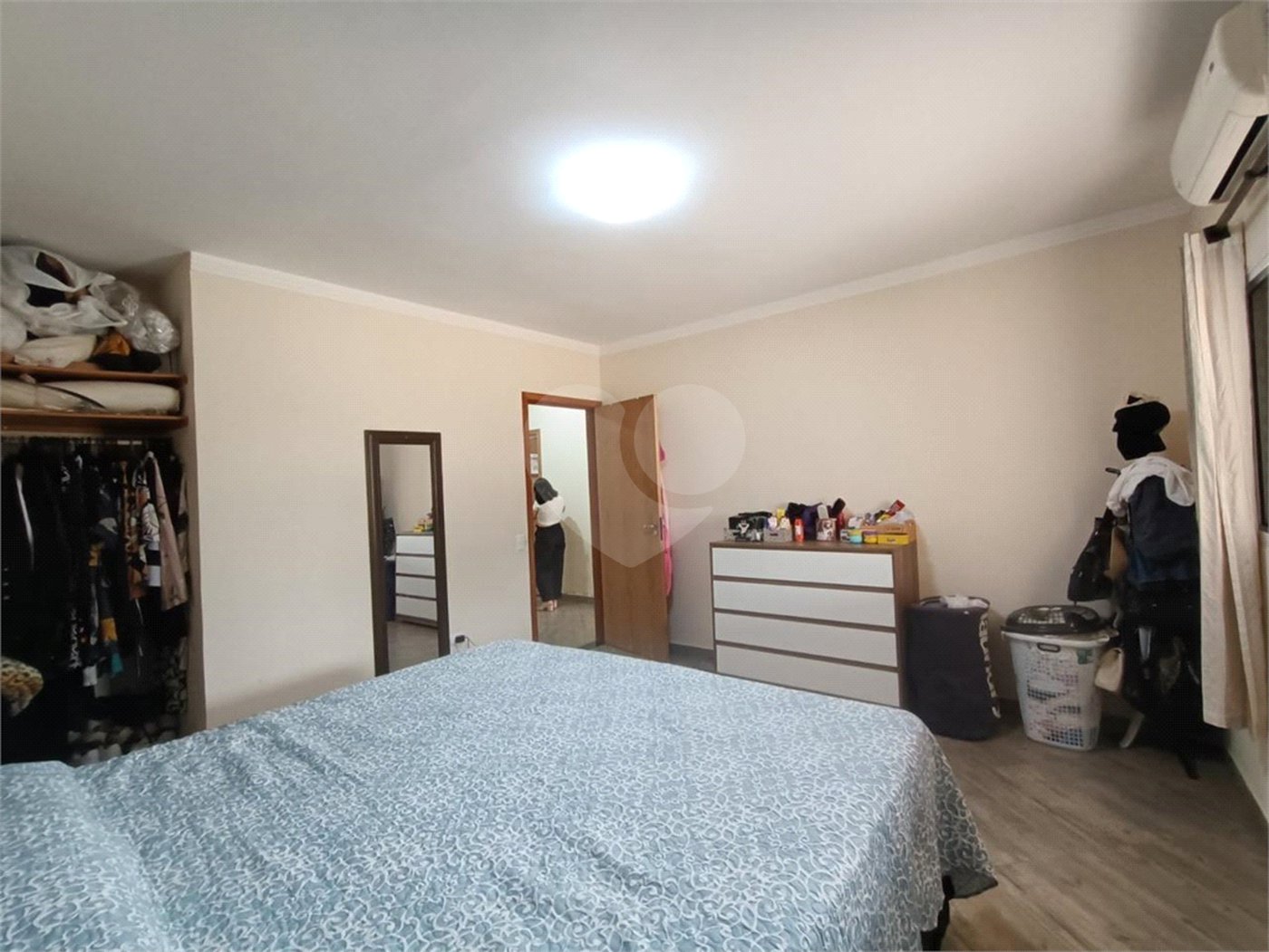 Casa à venda com 3 quartos, sendo 1 suíte, em Jardim Itanguá, Sorocaba, SP