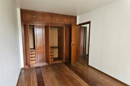 Apartamento à venda com 4 quartos, sendo 2 suítes, em Jardim Parque Morumbi, São Paulo, SP