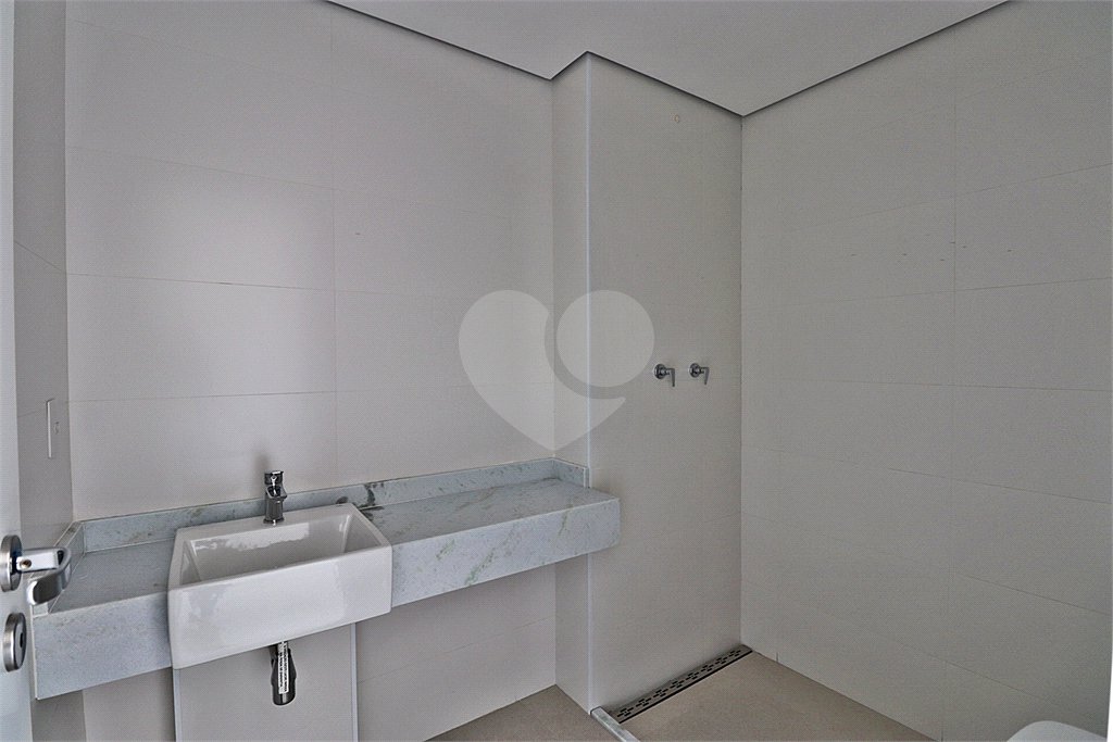 Apartamento à venda com 3 suítes em Santana, São Paulo, SP