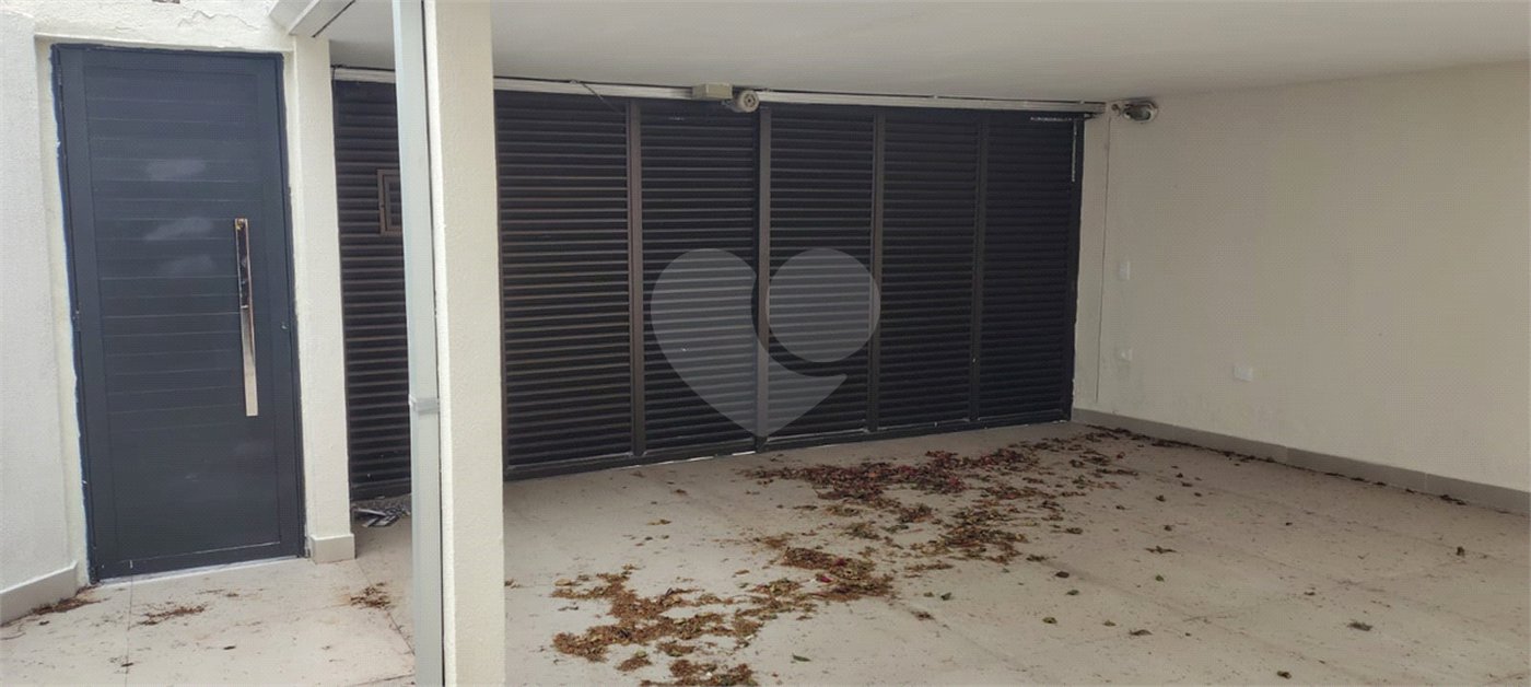 Casa de Vila à venda com 3 quartos, sendo 2 suítes, em Santo Amaro, São Paulo, SP