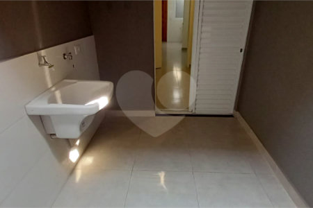 Apartamento para alugar com 1 quarto em Jardim Mangalot, São Paulo, SP