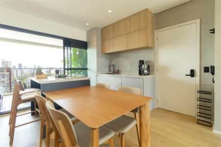 Apartamento à venda com 3 quartos, sendo 2 suítes, em Pinheiros, São Paulo, SP