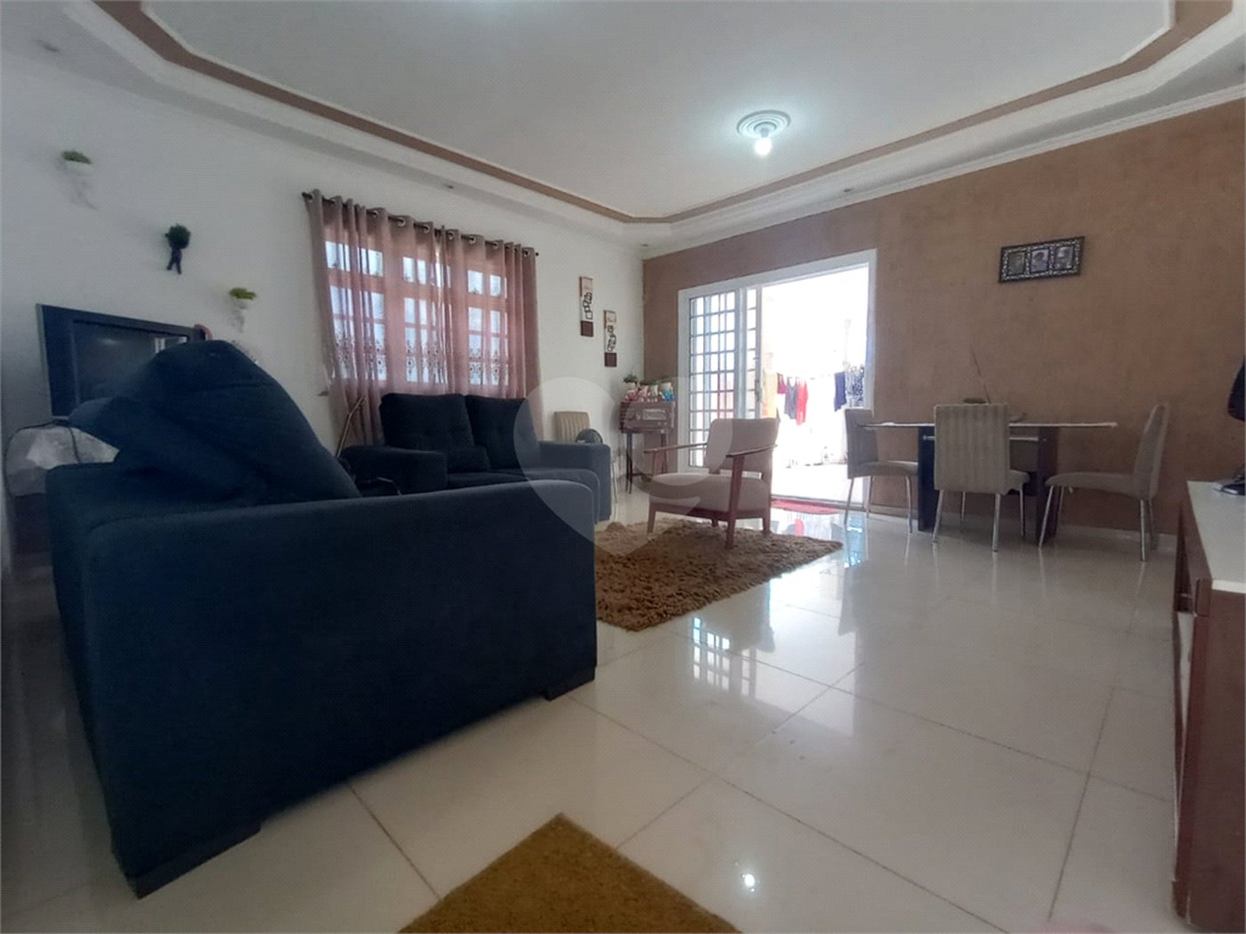 Casa à venda com 4 quartos, sendo 1 suíte, em Jardim Maricota, Itapetininga, SP