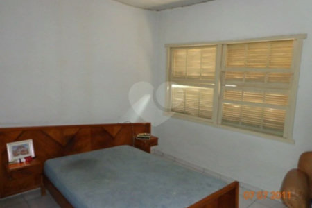 Sobrado à venda com 3 quartos em Santana, São Paulo, SP