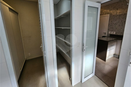 Casa à venda com 5 suítes no condomínio Jardim Vila Paradiso, Indaiatuba - SP