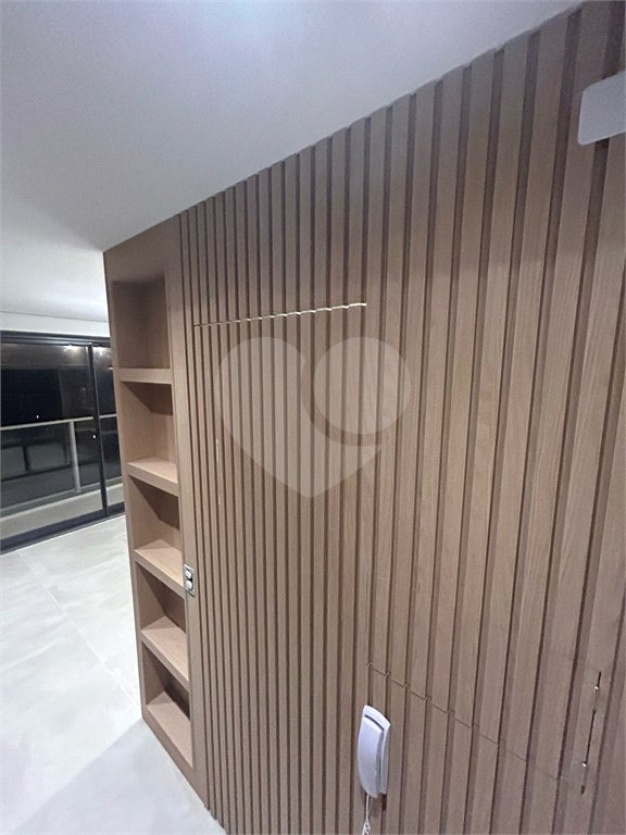 Apartamento à venda ou para alugar com 1 suíte em Pinheiros, São Paulo, SP