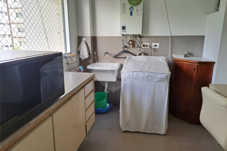 Apartamento à venda com 3 quartos, sendo 1 suíte, em Vila Uberabinha, São Paulo, SP