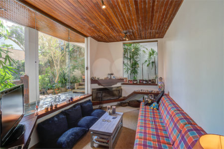 Casa de Vila à venda com 4 suítes em Alto da Boa Vista, São Paulo, SP