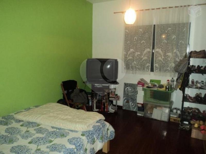 Sobrado à venda com 3 quartos no Brasilândia, São Paulo, SP