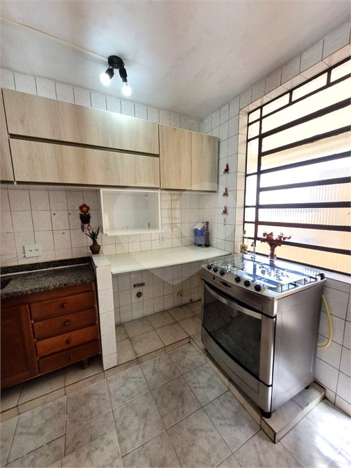 Sobrado à venda com 3 quartos, sendo 1 suíte,  em Jardim Ester Yolanda, São Paulo, SP