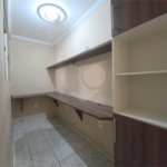 Casa à venda com 3 quartos, sendo 1 suíte, no condomínio Parque das Árvores, Sorocaba - SP
