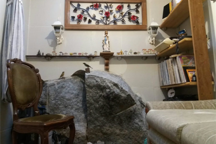 Sobrado à venda com 4 quartos, sendo 1 suíte, em Tremembé, São Paulo, SP