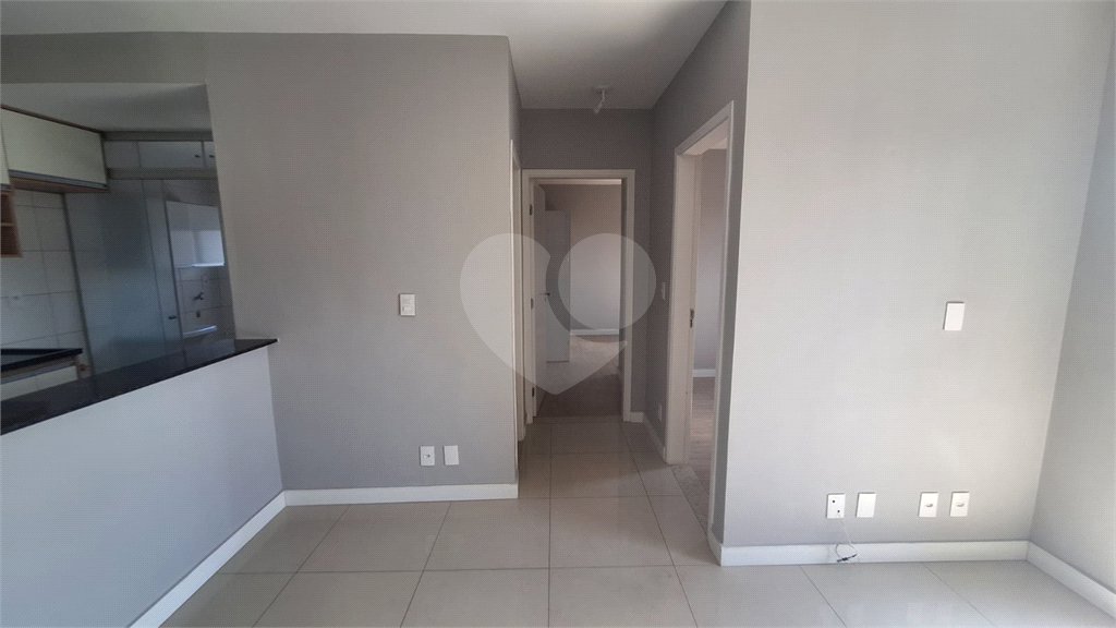 Apartamento à venda com 2 quartos, sendo 1 suíte,  em Parque Bela Vista, Votorantim, SP
