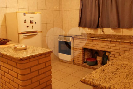 Chácara à venda com 3 quartos, sendo 1 suíte, em Estância Piratininga, Suzano, SP