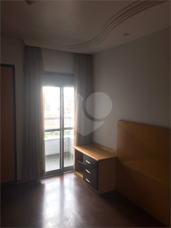 Apartamento à venda com 3 quartos, sendo 1 suíte, em Vila Paulicéia, São Paulo, SP