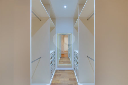 Apartamento à venda com 4 suítes em Jardim Marajoara, São Paulo, SP