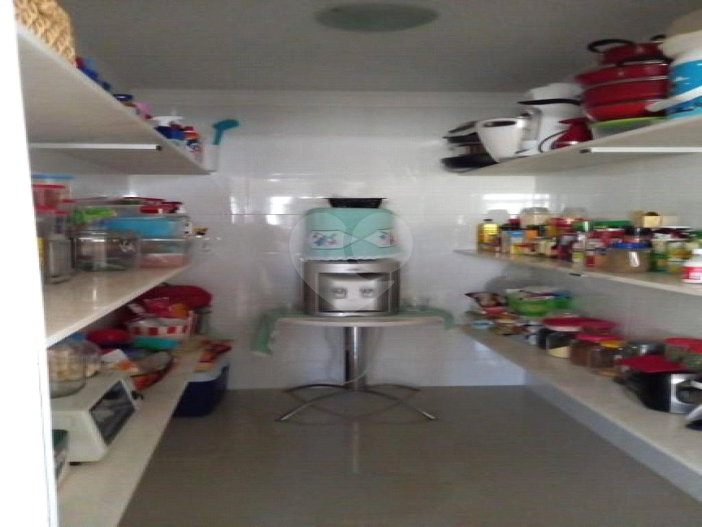Casa à venda com 3 quartos, sendo 1 suíte,  em Bosque, Vinhedo, SP