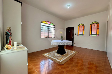 Casa à venda ou para alugar com 3 quartos, sendo 1 suíte, em Jardim Monte Santo, Itapetininga, SP