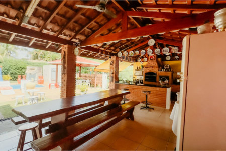 Casa à venda com 4 suítes no condomínio Monte Belo, Salto - SP