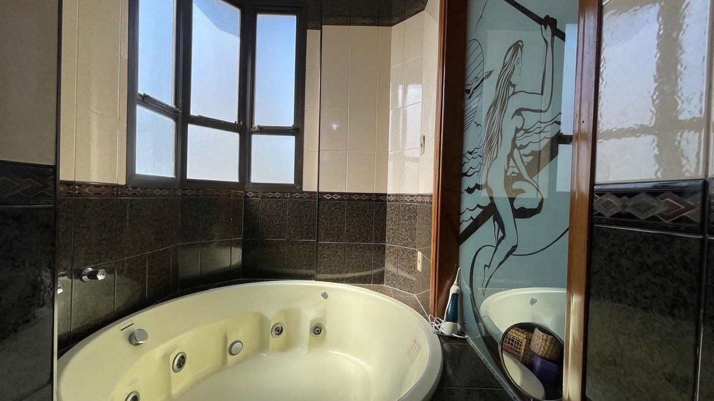 Apartamento com 4 dormitórios à venda, 180 m² por R$ 1.585.000,00 - Embaré - Santos/SP