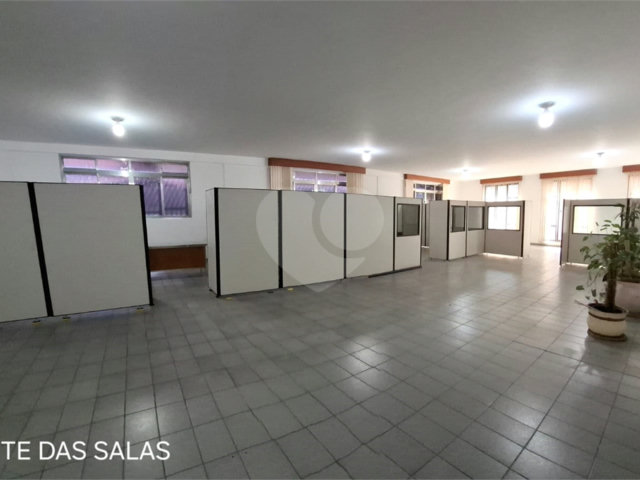 Salão Comercial para alugar com 3 suítes,  em Brás, São Paulo, SP