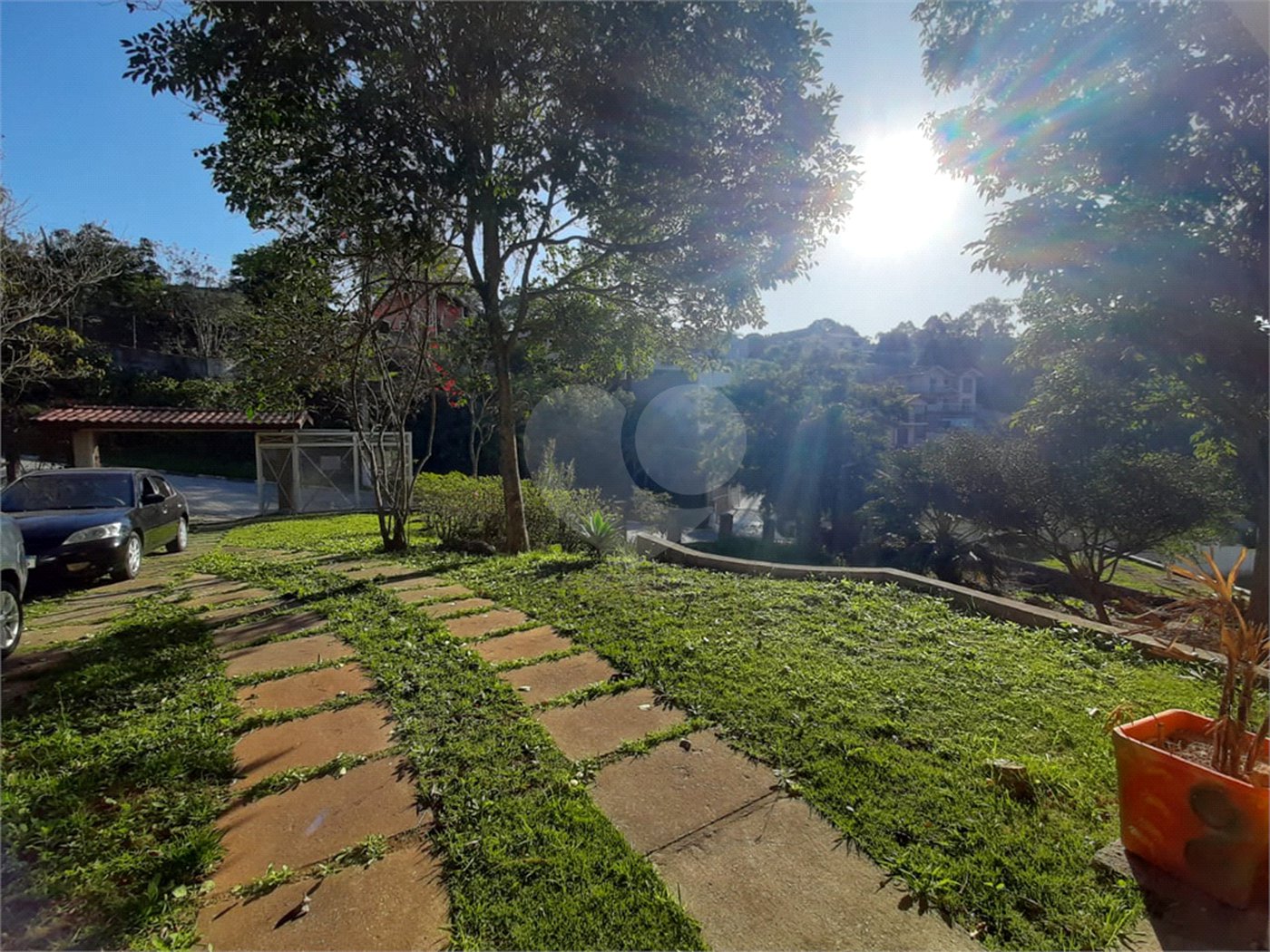 Casa à venda com 5 quartos, sendo 1 suíte, no condomínio Alpes de Mairiporã, Mairiporã - SP