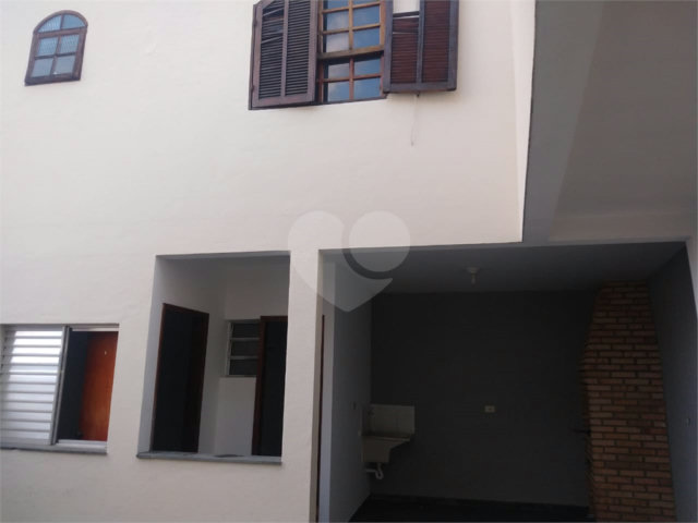 Sobrado à venda com 3 quartos, sendo 1 suíte,  em Tremembé, São Paulo, SP