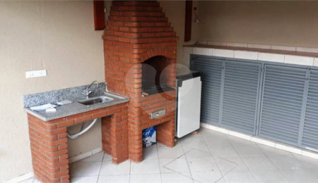 Casa à venda com 3 quartos, sendo 1 suíte, no condomínio Villagio de Lucca II, São Paulo - SP
