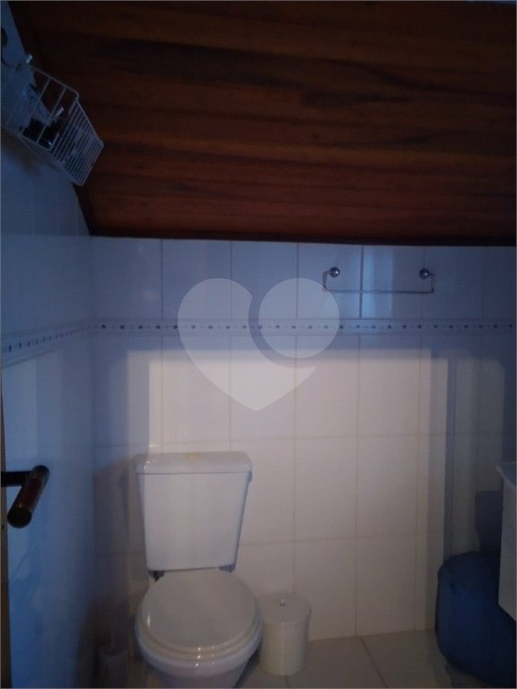 Casa à venda com 4 quartos, sendo 3 suítes, no condomínio Da Serra, São Paulo - SP