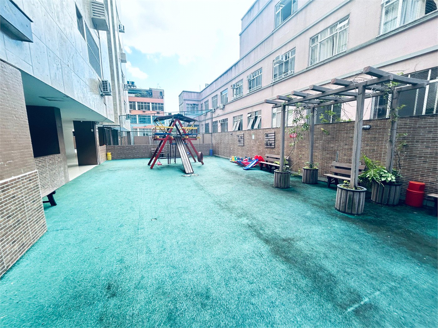Apartamento à venda com 4 quartos, sendo 1 suíte, em Tijuca, Rio de Janeiro, RJ
