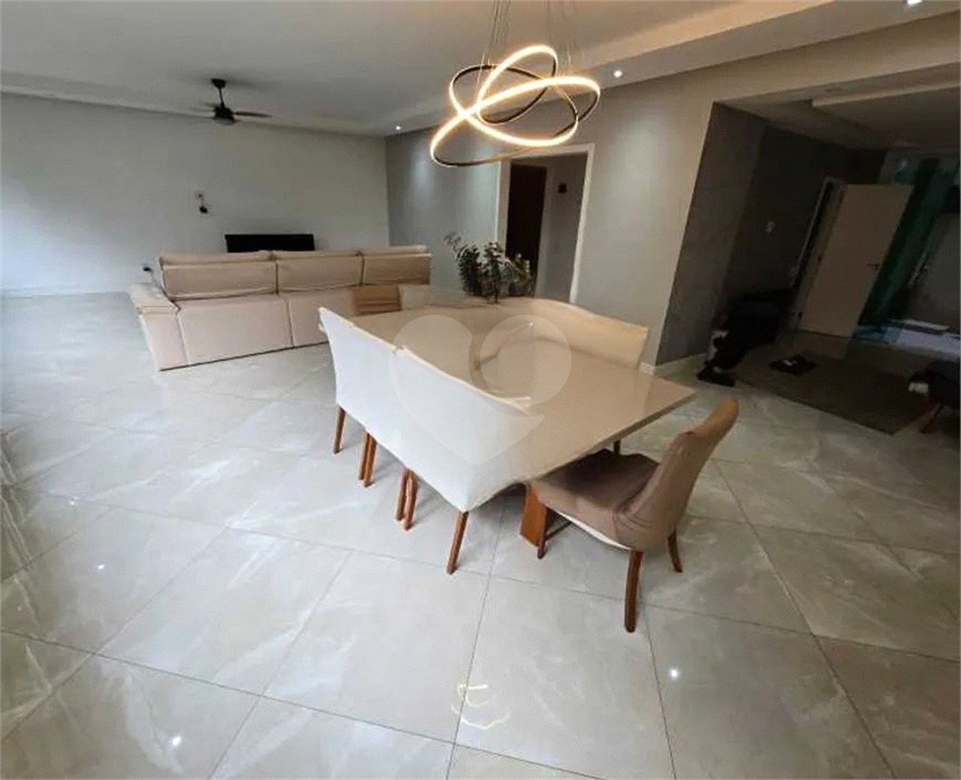 Apartamento à venda com 3 quartos, sendo 2 suítes, em Tijuca, Rio de Janeiro, RJ