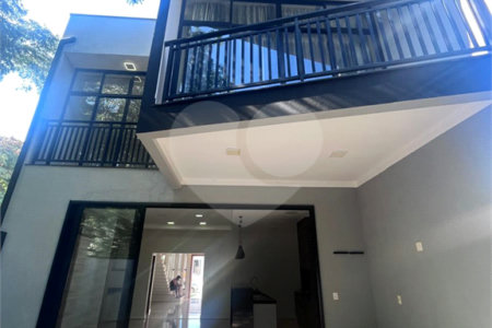 Casa à venda com 3 quartos, sendo 1 suíte, no condomínio Jardim Guarujá, Salto - SP