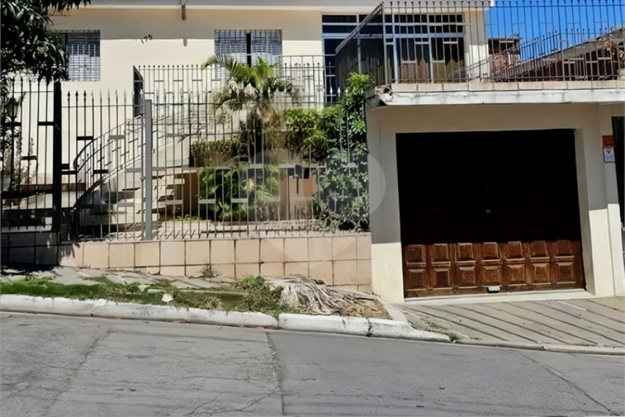 Sobrado à venda com 4 quartos em Freguesia do Ó, São Paulo, SP