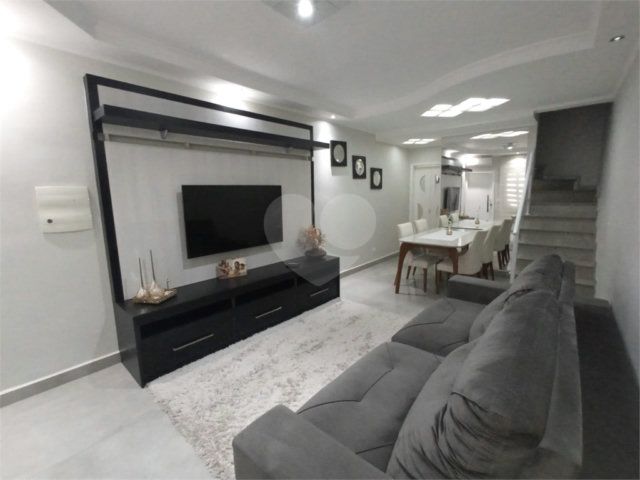 Casa à venda com 3 quartos, sendo 1 suíte,  no condomínio Cond Res Paineiras, São Paulo - SP