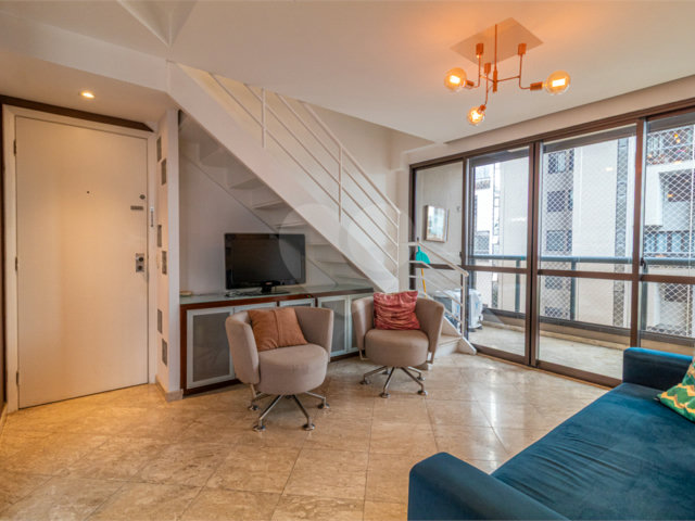 Apartamento à venda com 2 suítes em Moema, São Paulo, SP