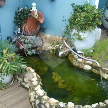 Casa à venda com 2 quartos, sendo 1 suíte, no condomínio Vinhas da Vista Alegre - Lado Sede, Vinhedo - SP