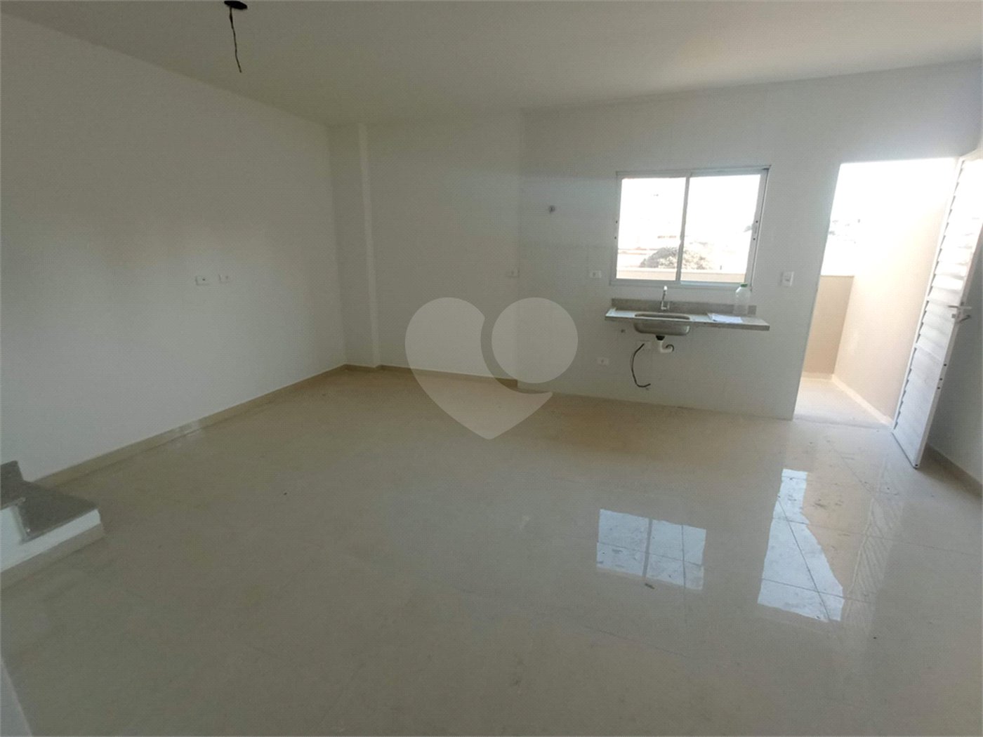 Casa à venda com 2 quartos no condomínio Aragão, São Paulo - SP