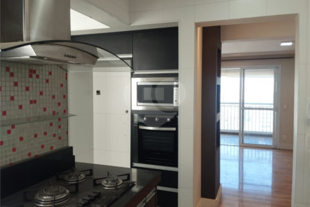 Apartamento à venda com 3 quartos, sendo 1 suíte,  no Centro, São Bernardo do Campo, SP