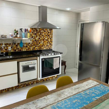 Apartamento à venda com 3 suítes em Lapa, São Paulo, SP