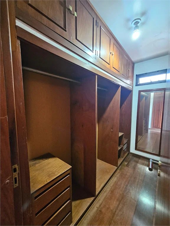 Apartamento à venda com 4 quartos, sendo 2 suítes, em Jardim Parque Morumbi, São Paulo, SP