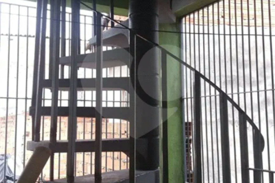 Sobrado à venda com 5 quartos em Tremembé, São Paulo, SP