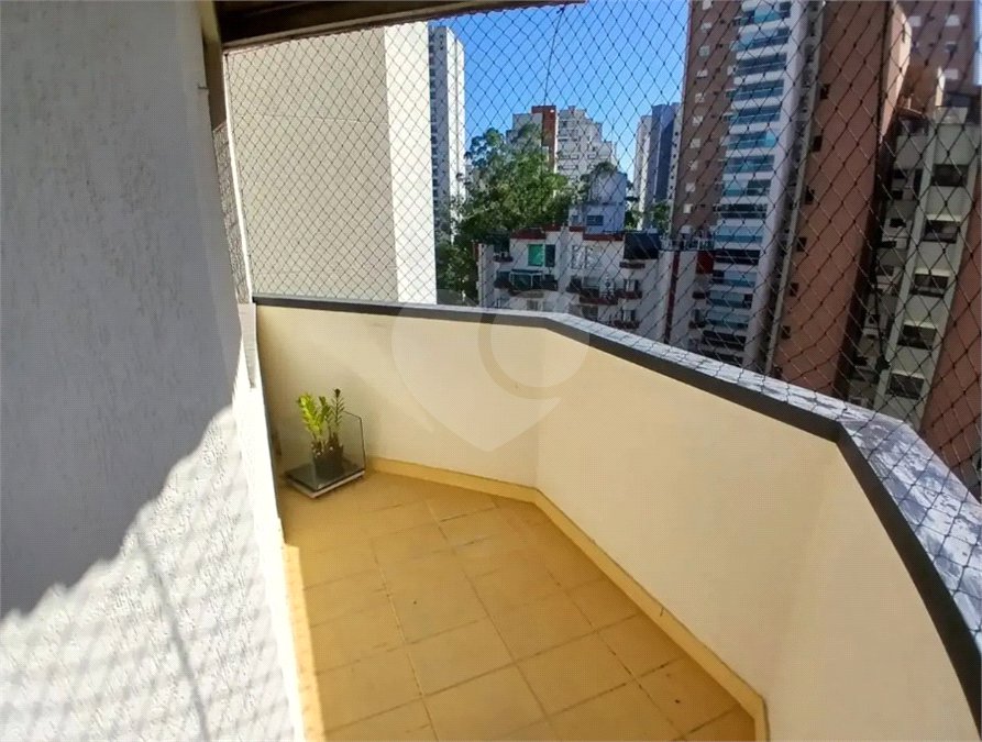 Apartamento à venda com 3 quartos, sendo 1 suíte, em Jardim Sul, São Paulo, SP