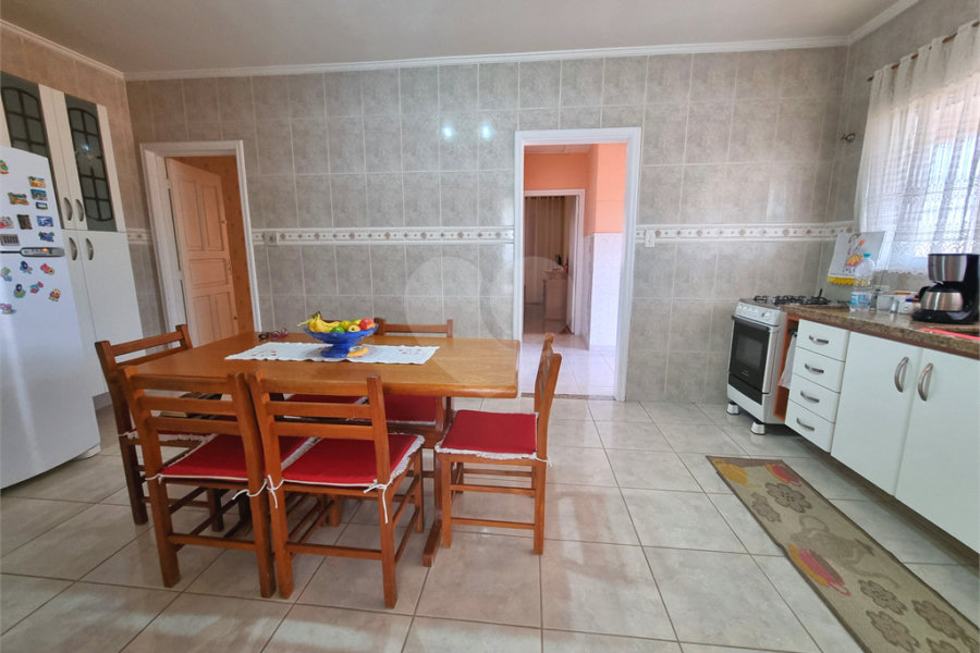 Sobrado à venda com 4 quartos, sendo 1 suíte,  em Vila Aurora (zona Norte), São Paulo, SP