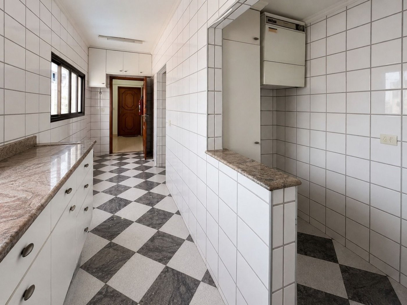 Cobertura com 4 dormitórios à venda, 360 m² por R$ 1.990.000,00 - Gonzaga - Santos/SP