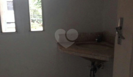 Sobrado à venda com 3 quartos, sendo 1 suíte,  em Santana, São Paulo, SP