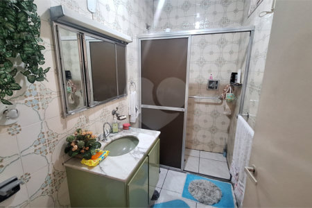 Sobrado à venda com 3 quartos em Vila Gustavo, São Paulo, SP