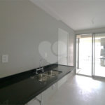 Apartamento à venda com 3 suítes em Moema, São Paulo, SP
