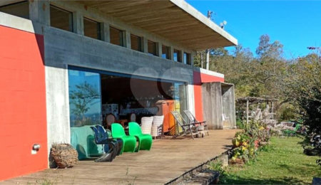 Chácara à venda com 2 suítes em Boa Vista, Piracaia, SP
