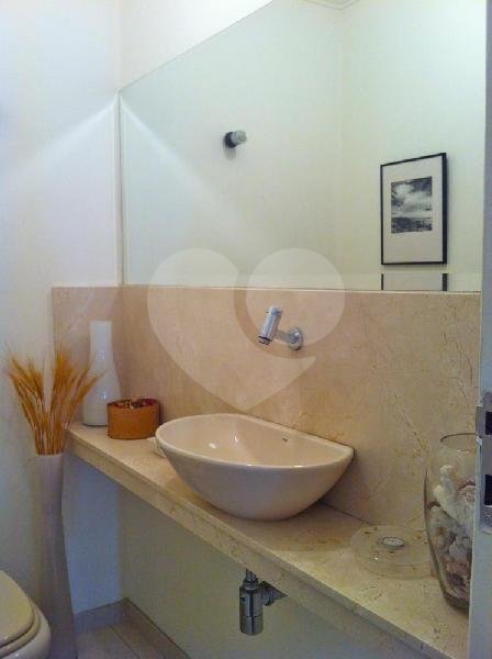 Apartamento à venda com 3 suítes em Vila Morumbi, São Paulo, SP