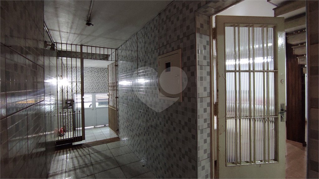 Sobrado à venda ou para alugar com 5 quartos, sendo 1 suíte, em Vila Parque Jabaquara, São Paulo, SP